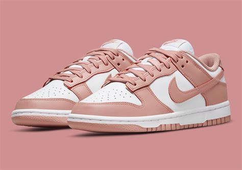 rosa dunks nike|nike dunk low rose gold.